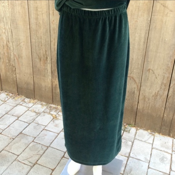 1980s dark green velour turtleneck top and long skirt set special occasion - Picture 3 of 13